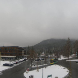 Webcam Ehrwald, Zugspitzbahn Talstation / Zugspitze